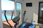 17 La Pal  48 Gym copy