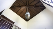 villa-marbella-club-escalera