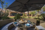 26 pool side dinning
