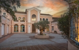 32b add house entrance porch evening