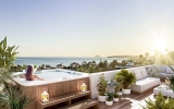 ELND0006_2_Jacuzzi-terrace