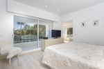 Master bedroom  (2)