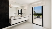 Bathroom  (4)