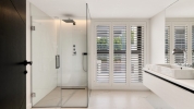 Bathroom  (5)