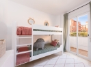 Guest bedroom  (2)
