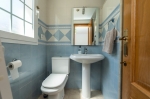 Second en-suite bathroom upstairs