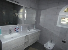 bathroom5