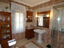 en suite bathroom