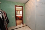 MASTER DRESSING AREA