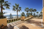 V5119 Luxury Frontline Beach Penthouse Puerto Banus Marbella (10)