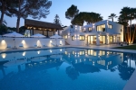 Contemporary Villa for sale Nueva Andalucia Marbella Spain (34) (Large)