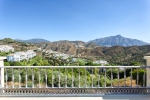 Frontline Golf Villa for sale Benahavis (53)