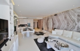 Frontline Luxury Apartment for sale Puerto Banus (7)