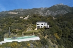 Stunning Villa for sale Near Puerto Banus (1)