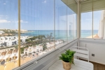 Fully Renovated Frontline Beach Penthouse Estepona (39)