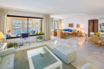 Frontline Beach Apartment Puerto Banus (15)