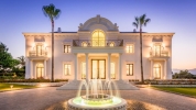 Luxury Palace for sale Marbella East (28)