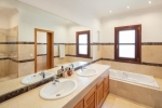 Elegant Villa for sale Benahavis (20)