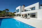 Contemporary Villa Panoramic Views Marbella (28) (Grande)