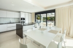 Modern VIlla Nueva Andalucia Marbella (34)