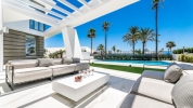 Beachside Modern Villa Marbella East (17)