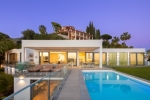 Modern Villa Panoramic Views Benahavis (19)