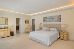 Elegant Villa Nueva Andalucia Marbella (35) (Grande)