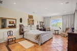 Frontline Golf Charming Villa Benahavis (11)