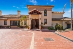 Frontline Golf Charming Villa Benahavis (10)