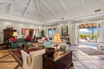 Frontline Golf Charming Villa Benahavis (36)