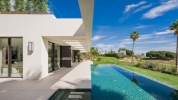 Frontline Golf New Contemporary Villa Marbella (44)