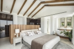 New Modern Villa with Spanish Feel Benahavis  (20)