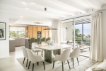 Beautifully Renovated Villa Marbella Golden Mile (29)
