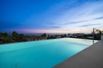 Spacious Modern Villa Benahavis Spain (9)