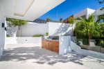 Contemporary Villa for sale Nueva Andalucia (23)