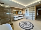 Splendid 4 Bedrooms Apartment Benahavis (22)