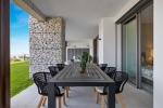 Modern Ground floor Apartment Benahavis (26)
