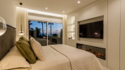 Luxury Beachfront Apartment New Golden Mile (9)