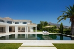 Beautiful Frontline Golf Villa Nueva Andalucia Spain (1)