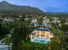 Beautiful Home Marbellas Beverly Hills (26)