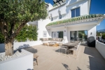 Townhouse Nueva Andalucia Spain (1)