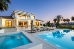 Frontline Golf Villa Nueva Andalucia Spain (1)
