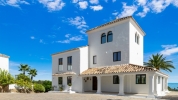 Beautiful Ibiza Style Villa Estepona Spain (24)