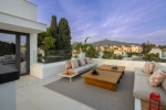 Luxury Modern Beachside Villa Marbella (17)