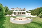 Fully Renovated Villa Gated Complex Marbella  (90)