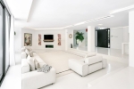 Fully Renovated Villa Gated Complex Marbella  (50)