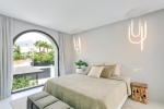 Fully Renovated Villa Gated Complex Marbella  (75)