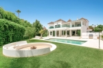 Fully Renovated Villa Gated Complex Marbella  (89)