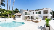 Beautiful Renovated Villa Marbella East  (33)