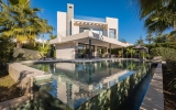 Modern Villa Gated Complex Marbella (32)